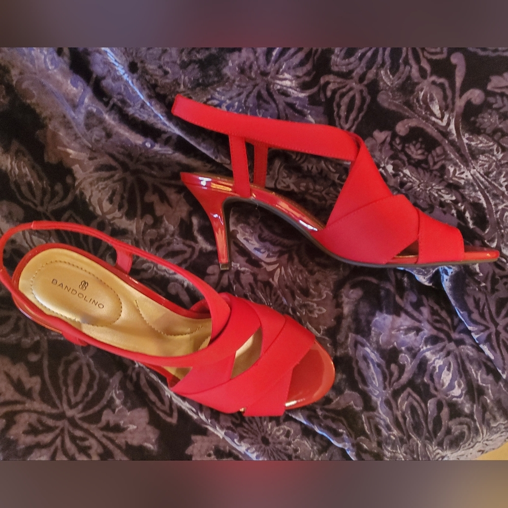 Bandolino Red Crisscross Sandals with Geometric Design